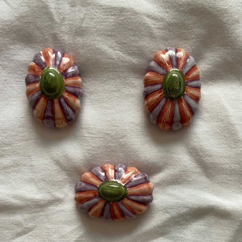MacKenzie-Childs Ceramic Knobs Set Of 3 Floral Green Purple Orange Vintage - Picture 1 of 17